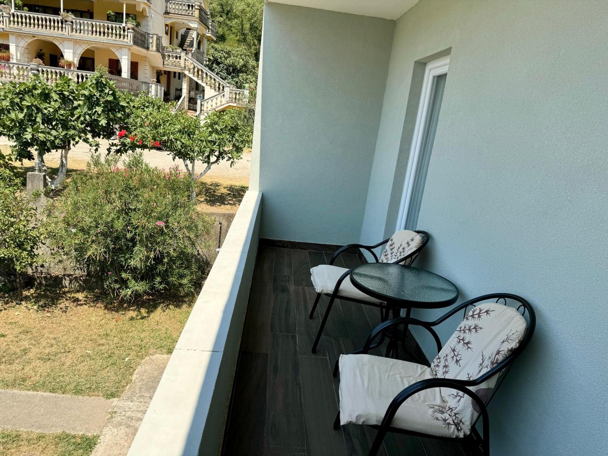 Apartmani Asovic Μπούντβα Εξωτερικό φωτογραφία